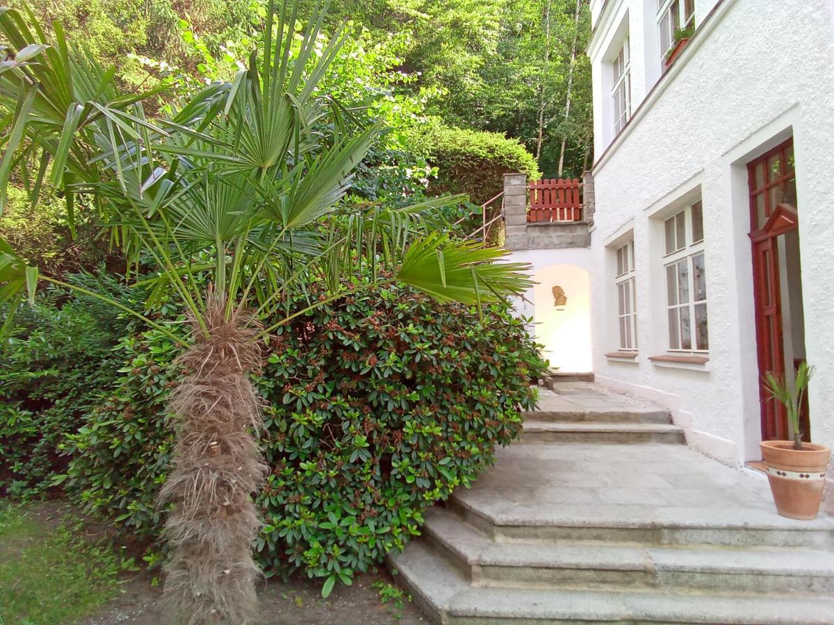 Pension Baron Schoeneck Karlovy Vary Exterior foto